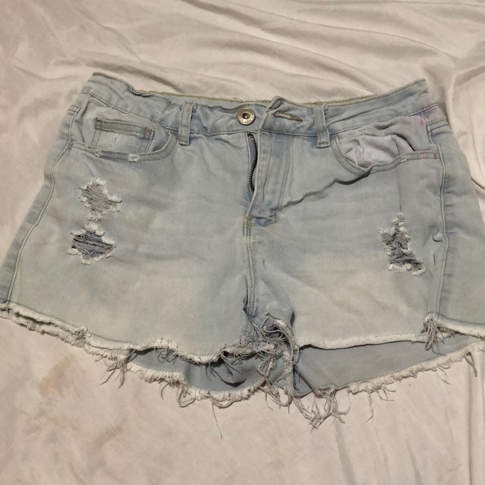 Light wash jean shorts size 5
